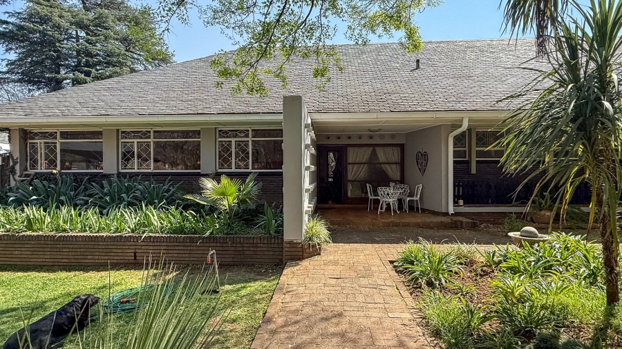 4 Bedroom Property for Sale in Flamwood North West